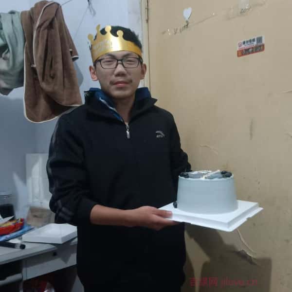 山东18岁单身帅哥真诚找对象-安福征婚相亲网